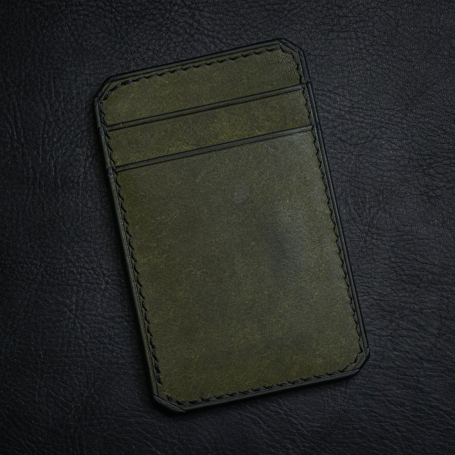5 Pocket Vertical Cardholder - Olive Pueblo