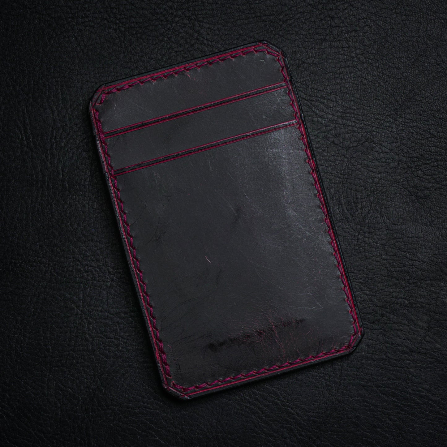 5 Pocket Vertical Cardholder - Red Ghost